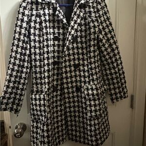 Tweed Black and White Houndstooth Coat